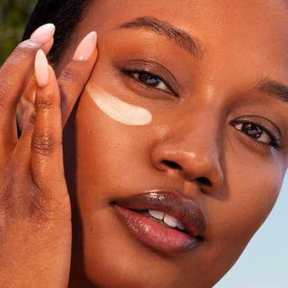 OLEHENRIKSEN Banana Bright+ Vitamin C Eye Crème - Imagen 5