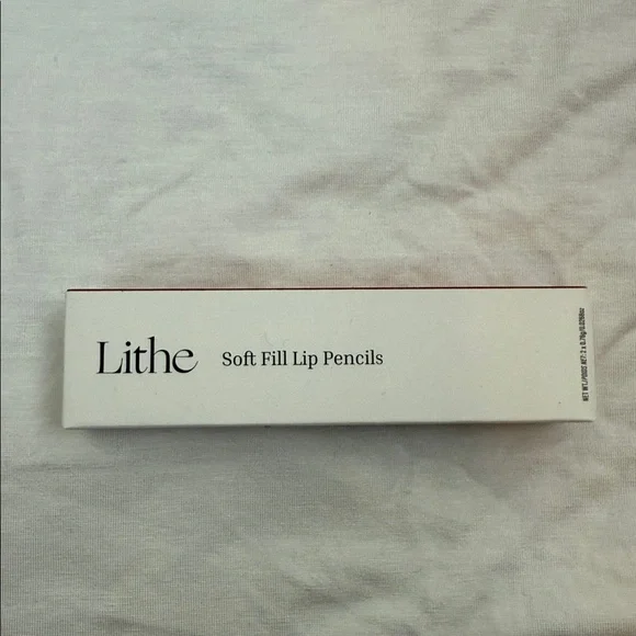 LITHE BEAUTY Soft Fill Lip Pencils in Dusk & Scarlet - Imagen 3